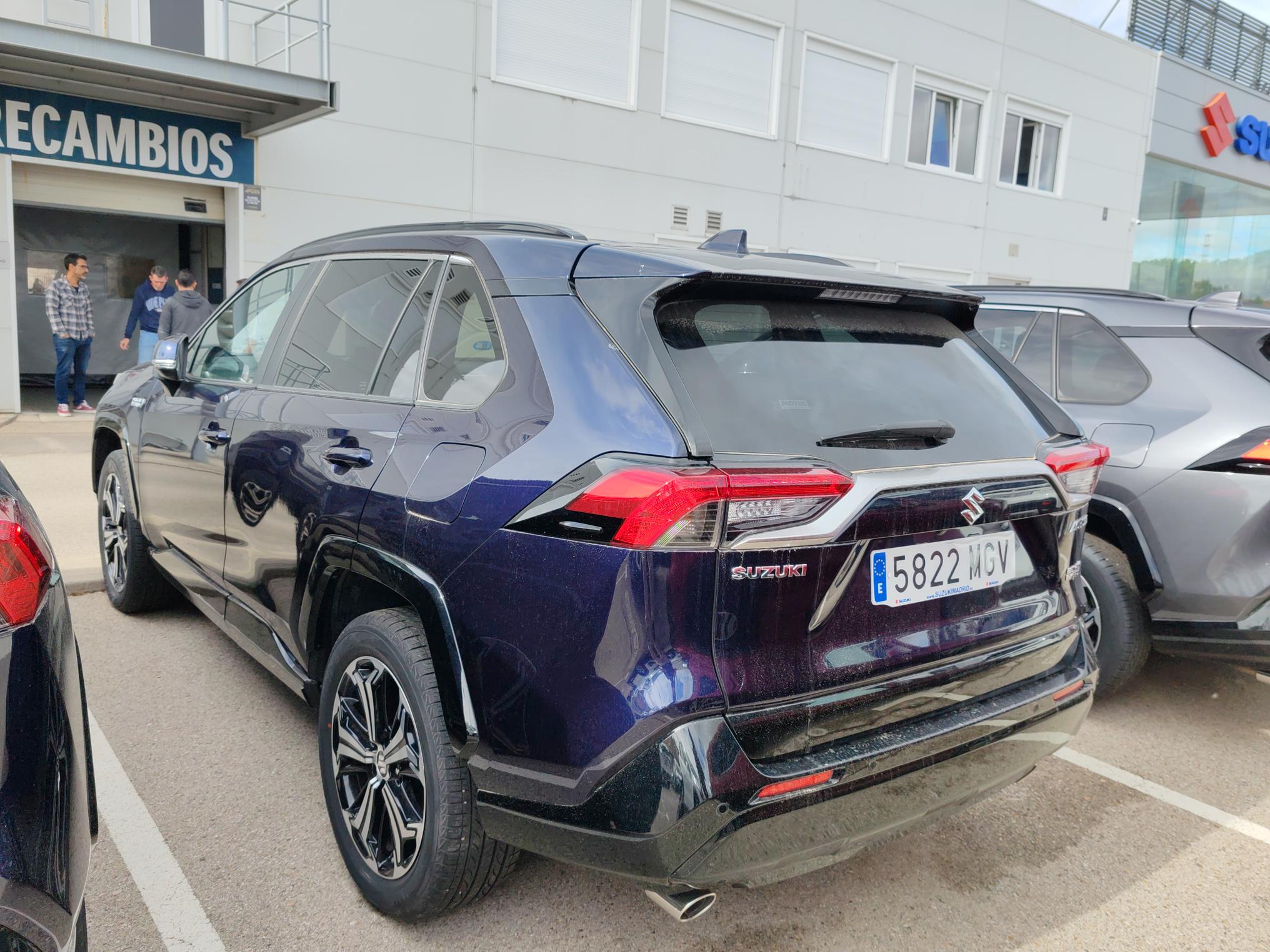 suzuki-a-cross-25-phev-4wd-16052023