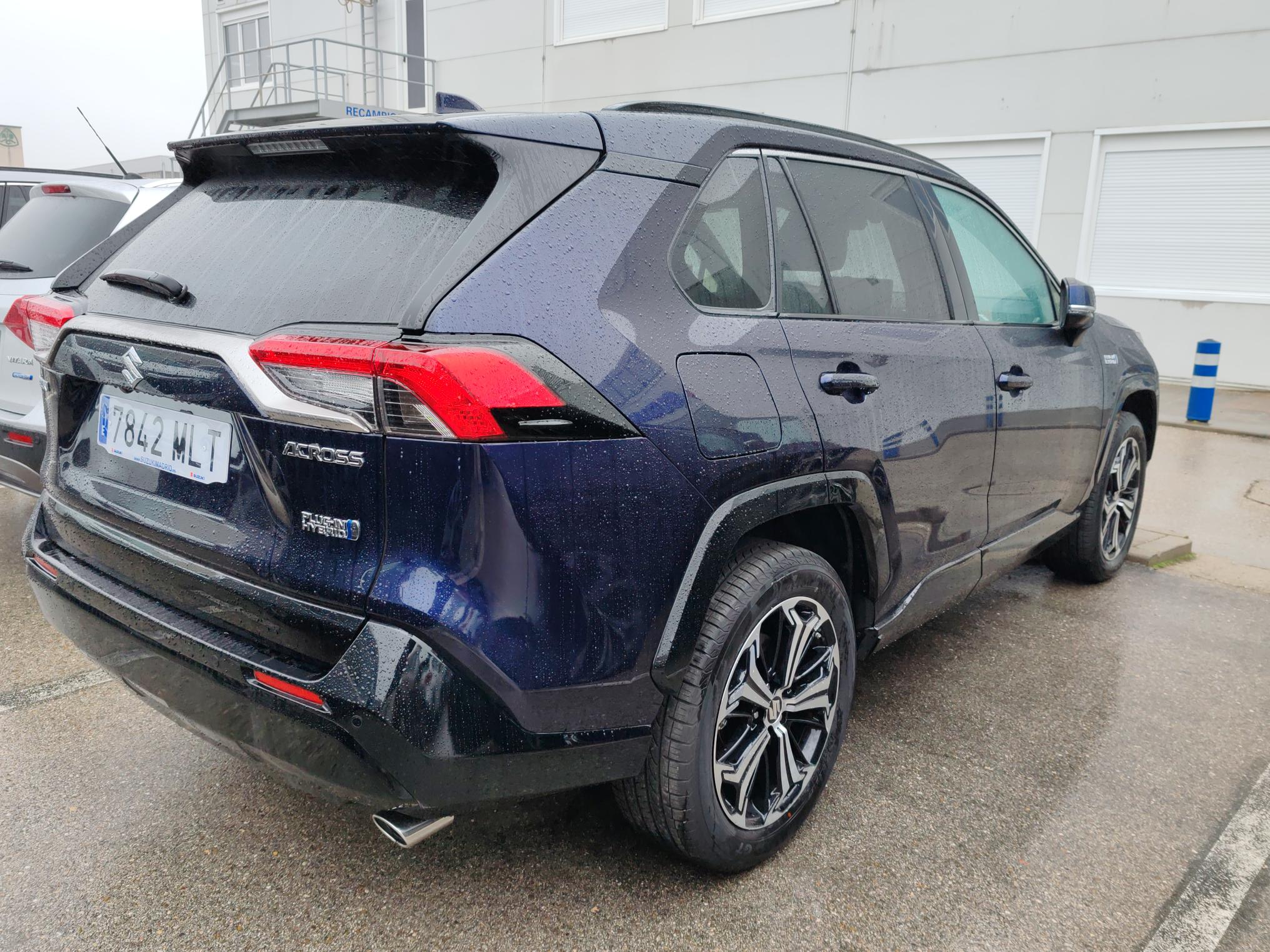 suzuki-a-cross-25-phev-4wd-27112023